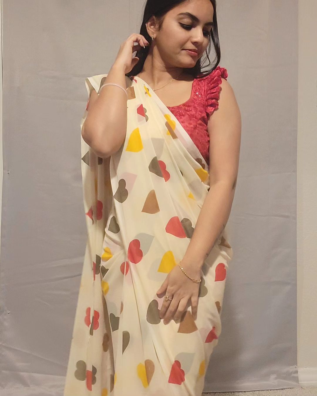 Ready To Wear Off White Color Multi Heart Print Saree