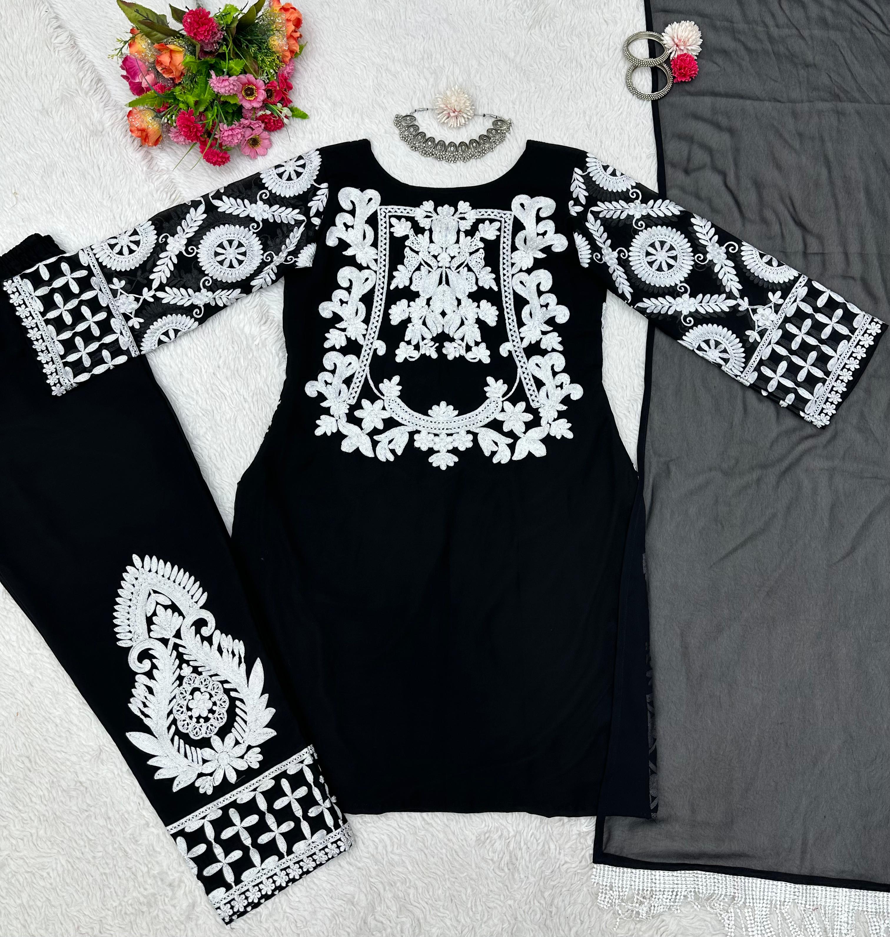 Gorgeous Thread Work Black Color Salwar Suit