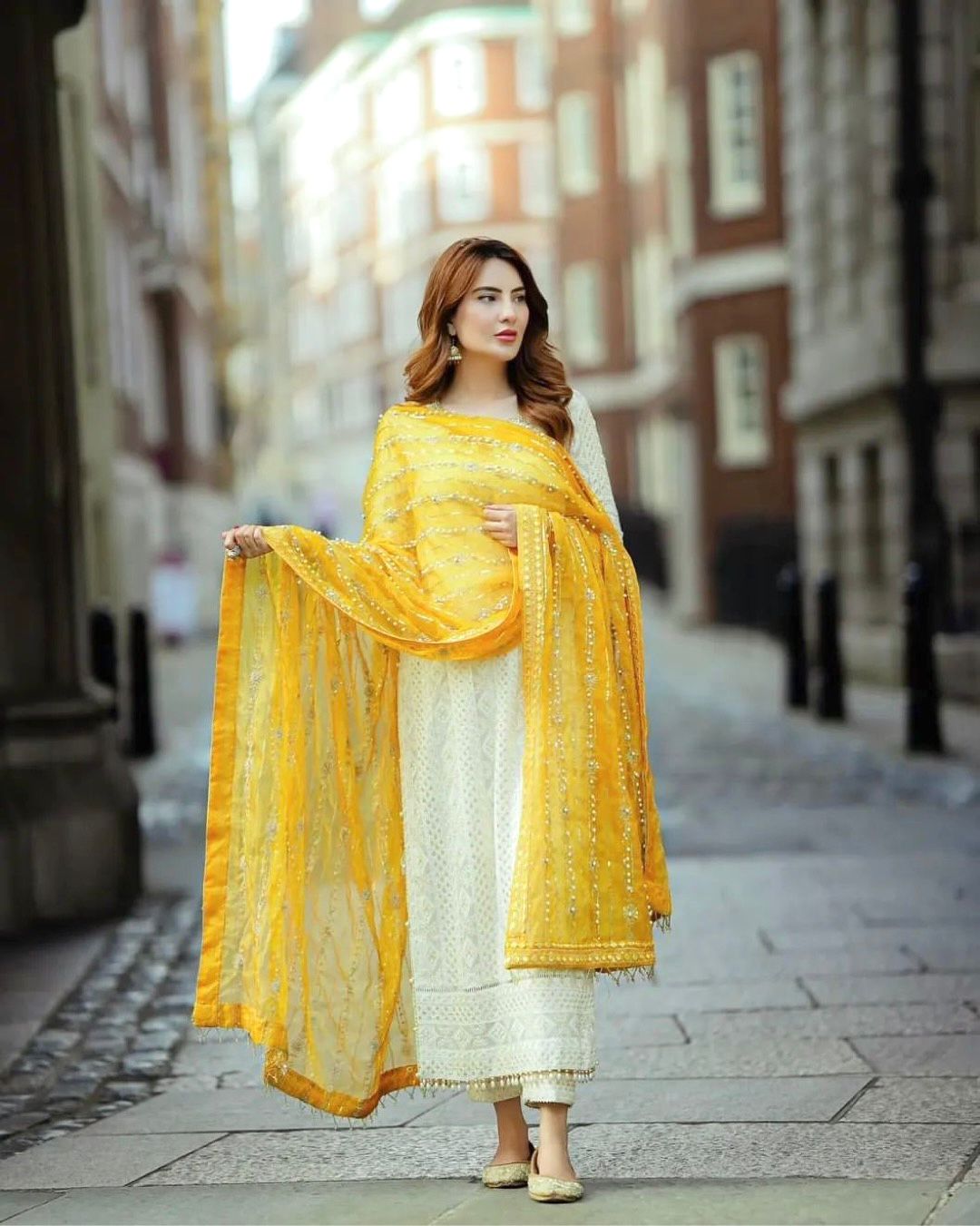 Glorious White Color Salwar Suit Yellow Dupatta