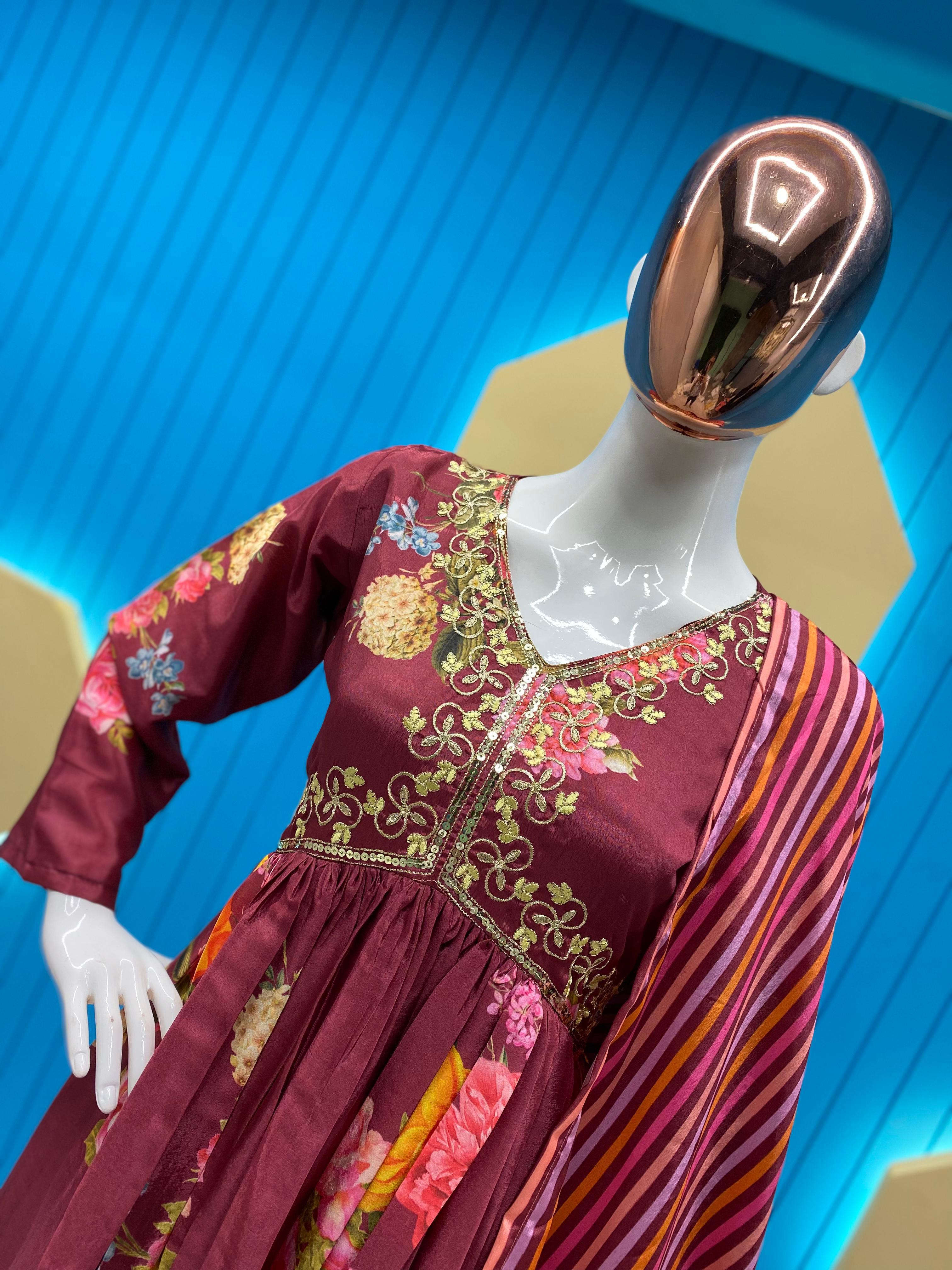 Trendy Work With Print Maroon Color Aliya Cut Suit