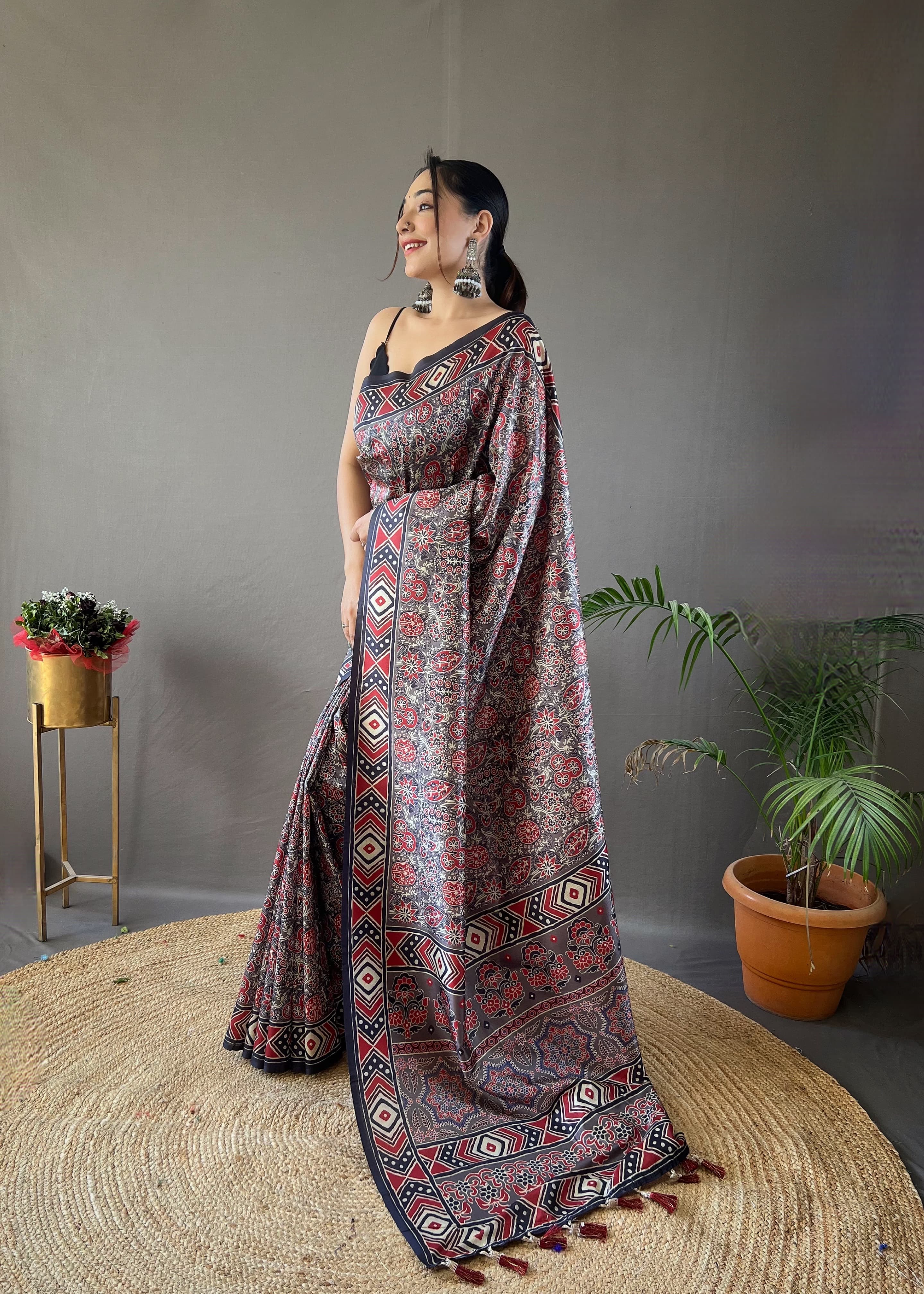 Formal Wear Black Color Digital Printed Semi Silk Weaves Designer Saree