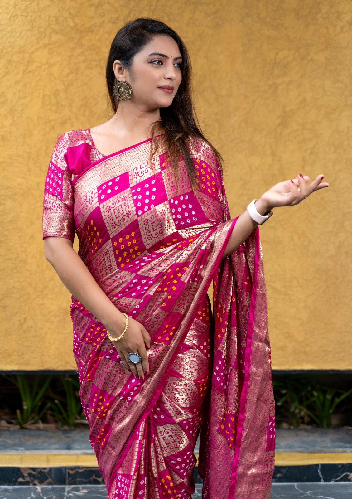Pink Color Original Bandhni Zari Weaving Border Saree