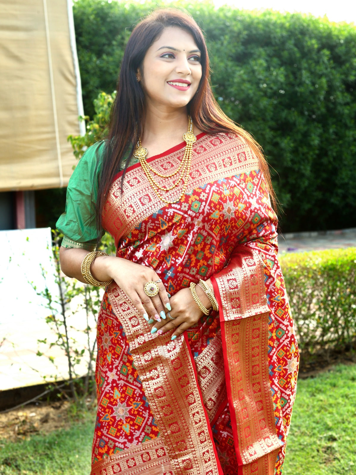 Fashionable Red Color All Over Zari Patola Weaving Saree